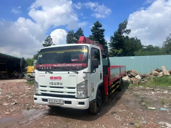 Thuê xe cẩu 10 tấn chở máy biến áp | Vận Tải Hữu Nguyên