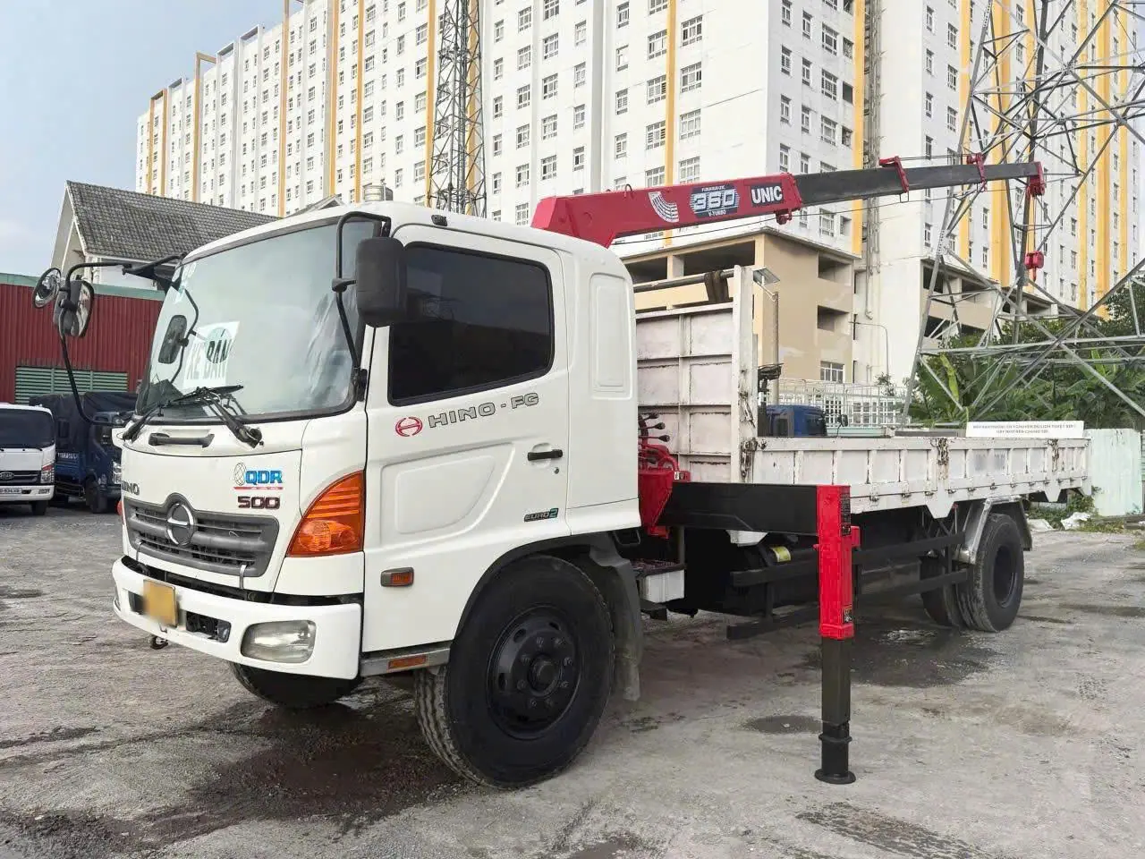 Cho thu&ecirc; xe cẩu 8 tấn